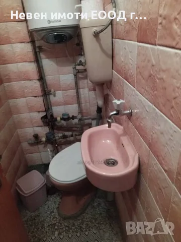Тристаен апартамент, гр. В.Търново, до Сп.Училище, снимка 10 - Апартаменти - 56081151