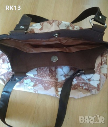 Дамска чанта , снимка 3 - Чанти - 29352147