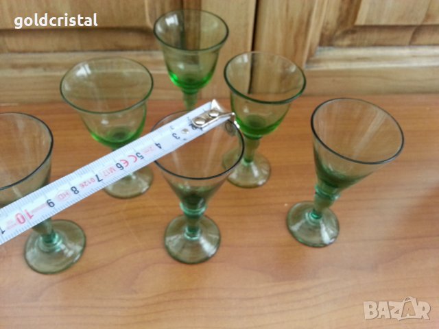 Стъклени чаши чашки цветно зелено стъкло, снимка 3 - Антикварни и старинни предмети - 36680358