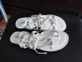 Бели сандали с връзки, снимка 1 - Сандали - 38258844