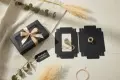 Нови 12 броя черни подаръчни кутии с прозорец и сатенена панделка 27x16x6 см, снимка 9