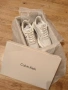 Чисто нови маратонки Calvin Klein – бели, стилни и удобни, снимка 3