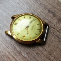 Руски ръчен часовник - мир, снимка 5 - Антикварни и старинни предмети - 30960349