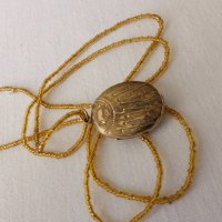 Пандетив, медальон мътерял дубле със позлата, снимка 1 - Антикварни и старинни предмети - 42915350