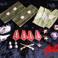 Стари значки и Емблеми, кокарди, вензели, нагръдни знаци и много други военни и полицейски отличител, снимка 3 - Колекции - 44688619