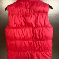 UNITED COLORS OF BENETTON подплатено детско червено елече, снимка 3 - Детски якета и елеци - 31529857