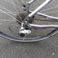 Качествен алуминиев велосипед 28'', снимка 2 - Велосипеди - 44921413