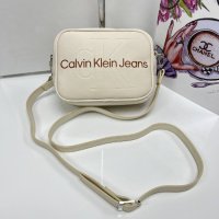 Calvin klein дамска чанта през рамо стилна код 205, снимка 6 - Чанти - 42820215