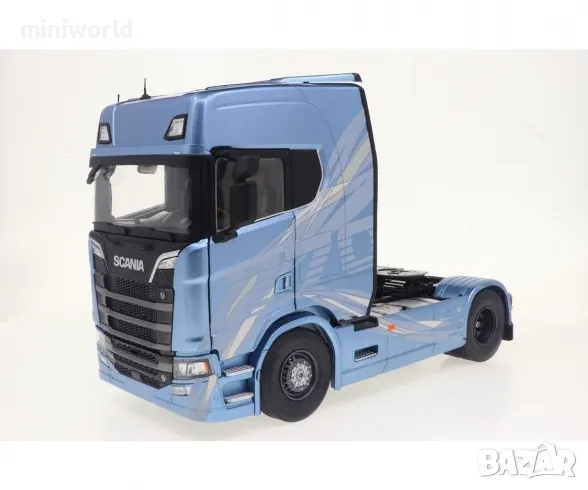 SCANIA S770 HighLine влекач 2021 - мащаб 1:24 на Solido моделът е нов в кутия, снимка 1