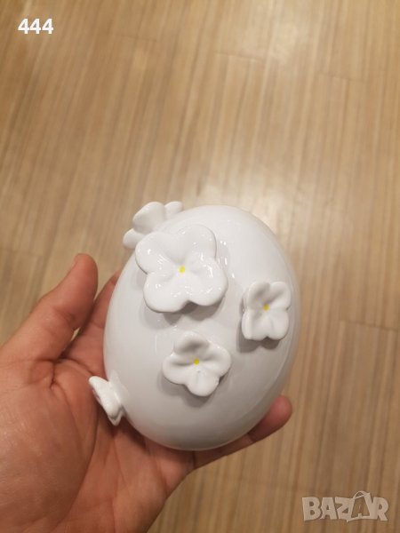 Порцеланови яйца 11 см, снимка 1