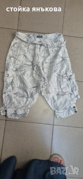 Дамски 3/4 интересни панталони бяло със сиво, снимка 1