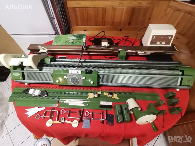 плетачна машина Superba-Singer с двойно легло моторно задвижване, снимка 1