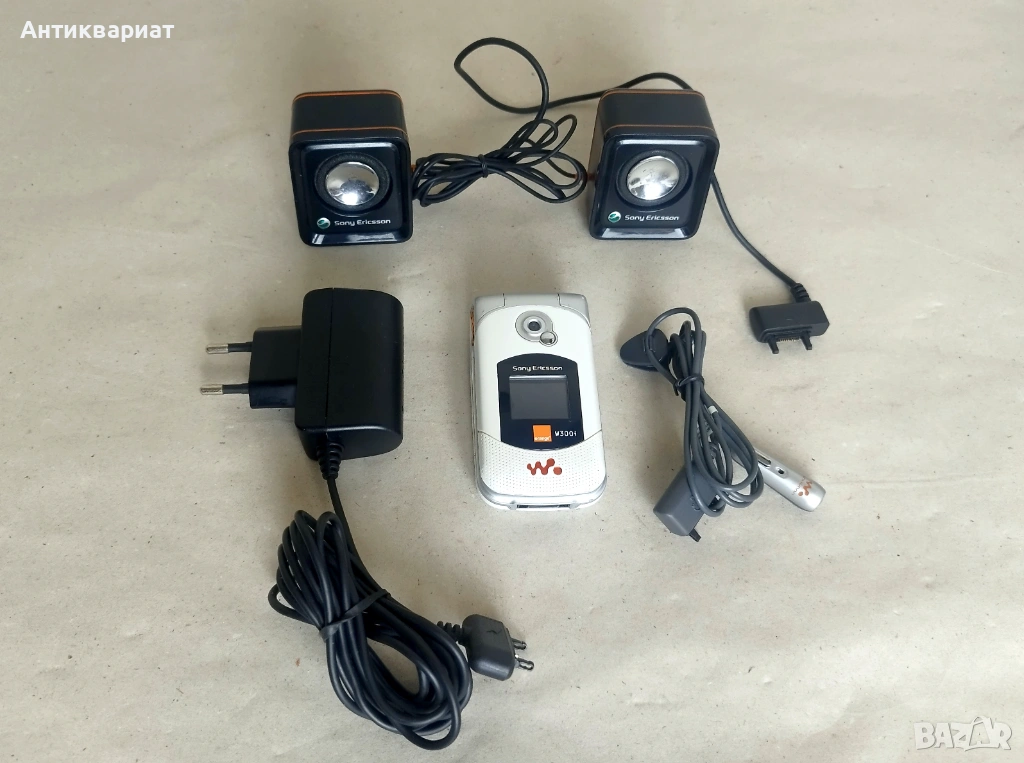 Мобилен телефон Sony Ericsson W300i (WALKMAN), снимка 1