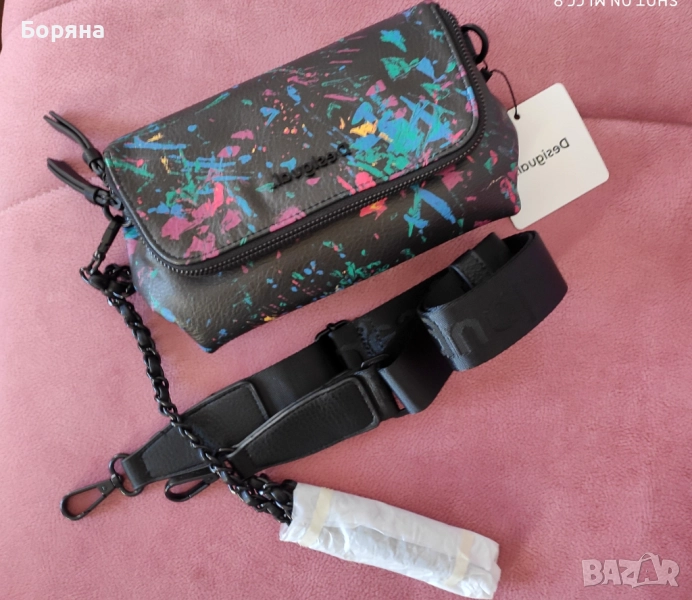 Desigual нова малка пъстра чанта , снимка 1