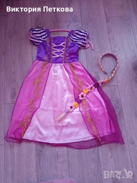 Рокля на Рапунцел с плитка към нея, снимка 1
