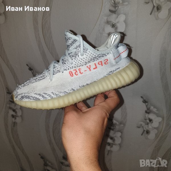 оригинални маратонки  adidas Yeezy Boost 350 V2 номер 35,5-36, снимка 1