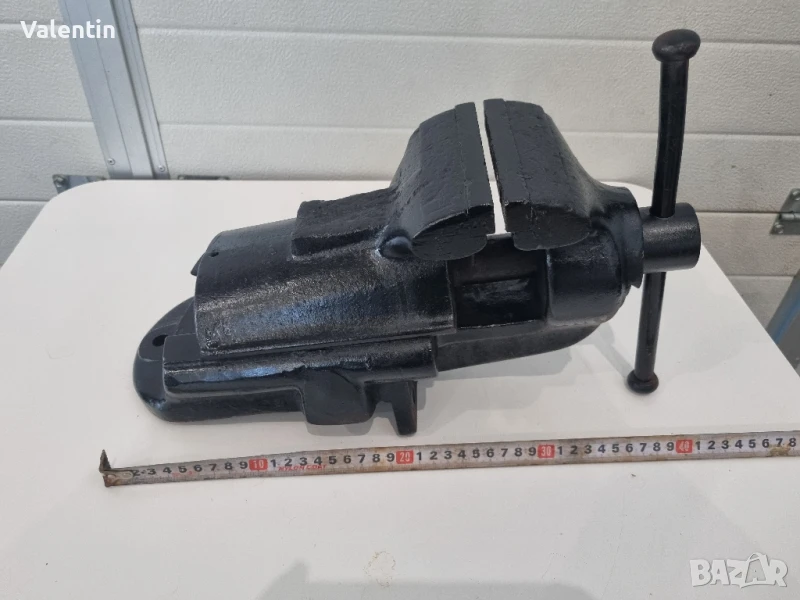 Голямо немско менгеме, снимка 1