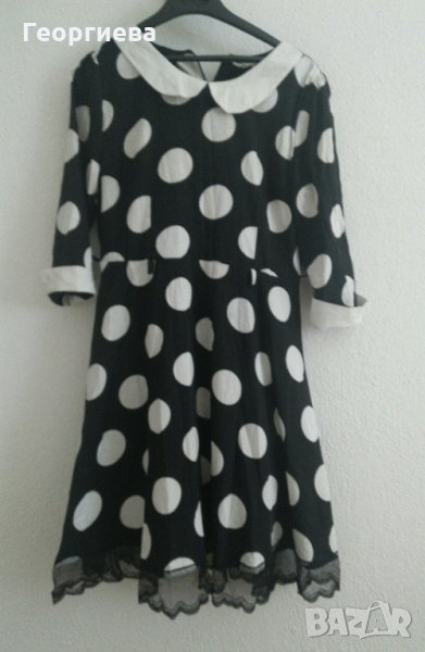 Стилна рокля в актуален десен на точки, снимка 1