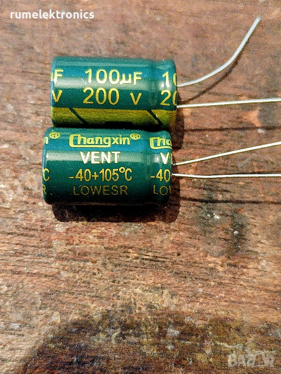 100uF 200V, снимка 1