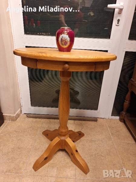 Винтидж помощна масичка с чекмедже , снимка 1