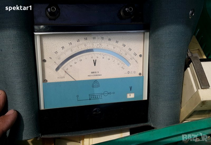 прецизен аналогов волтметър с огледална скала ЛИКВИДАЦИЯ, снимка 1