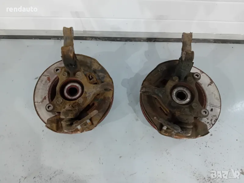 43211-05090 43212-05090 Предни шенкели с лагер главини Toyota Avensis SW T27 Face 2012-2015 2.0 1ad, снимка 1