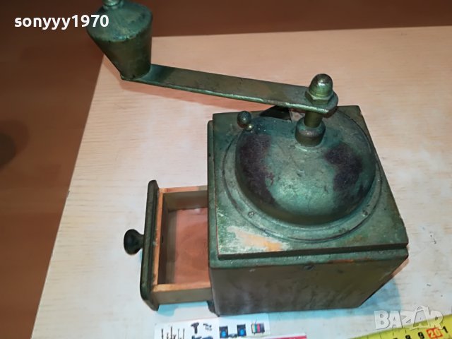 РЕТРО МЕЛНИЦА ОТ ГЕРМАНИЯ 2711221658, снимка 10 - Антикварни и старинни предмети - 38817039