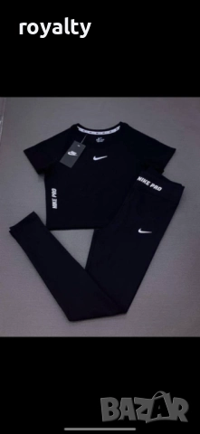 Nike дамски спортен екип 