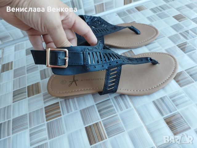 Дамски обувки номер 40 и 41. Сандали равни и нисък ток маратонки Адидас Adidas , снимка 6 - Сандали - 53969023