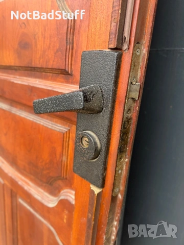 Входна врата за панелен апартамент от дива череша, снимка 2 - Входни врати - 54222130