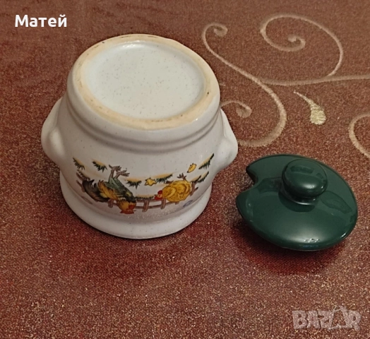 Порцеланов съд за сервиране на сладко/ горчица и други* Декор " Кокошки", снимка 2 - Сервизи - 52260627