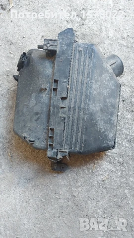 филтърна кутия за тойота рав 4 бензин 2000 куб,150 коня-втора генерация2000-2005г.