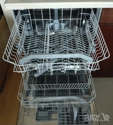 Продавам Съдомиялна 12 комплекта – HOTPOINT ARISTON – за вграждане, снимка 7 - Съдомиялни - 49814630