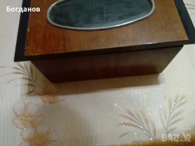 "ЯНТЪР" СТЕНЕН РАБОТЕЩ ЧАСОВНИК MADE IN USSR, снимка 6 - Стенни часовници - 55896309