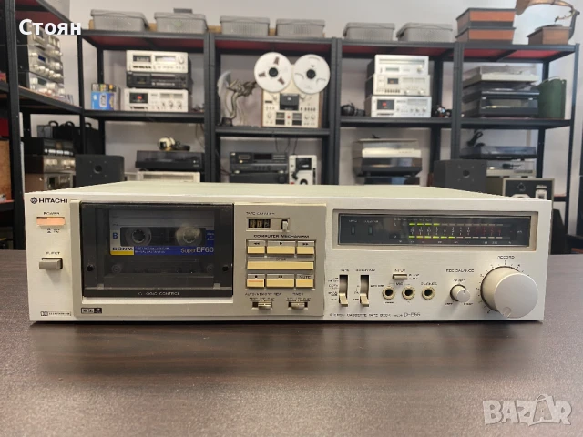 Касетен дек Hitachi, снимка 3 - Декове - 51368279