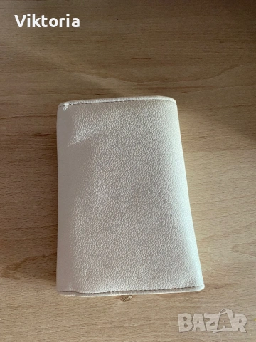 Дамско портмоне , снимка 2 - Портфейли, портмонета - 54323005