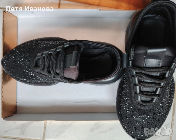 сникърси с кристалчета , снимка 4 - Маратонки - 53372525