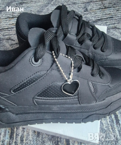 Сникърси / маратонки, снимка 2 - Маратонки - 52524797