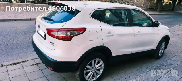 ПРОДАВАМ Nissan Qashqai, снимка 5 - Автомобили и джипове - 54293685