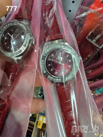 дамски часовник , снимка 2 - Дамски - 48487666