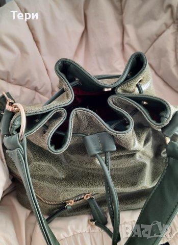 Дамска чанта, снимка 12 - Чанти - 40059471