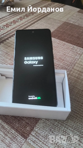 Продавам Samsung A52s 128GB RAM 6