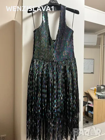 Страхотна рокля