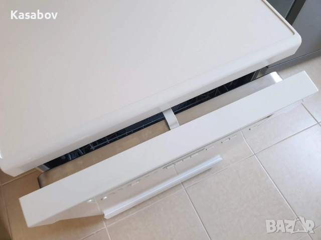 Съдомиялна Miele - Auto Open - 14 Комплекта - Свободностояща, снимка 9 - Съдомиялни - 53082292