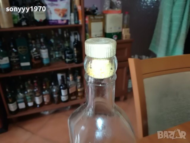 JOHNNIE-GOLD ПРАЗНО ШИШЕ ЗА КОЛЕКЦИЯ 2806222040, снимка 3 - Колекции - 37229838