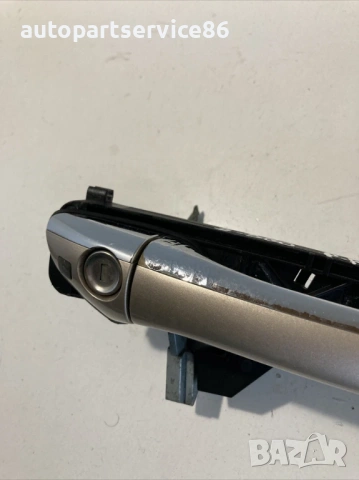 Външна дръжка за предна дясна врата златист хром за Mercedes W220 S500 (2003), снимка 3 - Части - 53898664