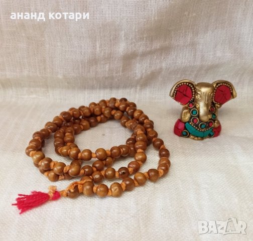 Мала от жълто сандалово дърво