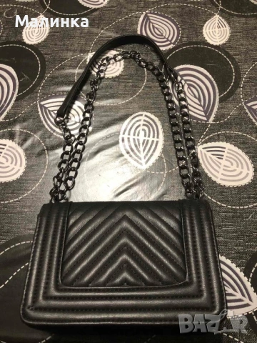 Продава се дамска чанта , снимка 2 - Чанти - 53286875