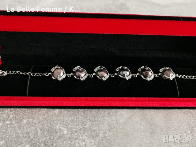 Гривни с перли в луксозна кутия, снимка 10 - Гривни - 34878679