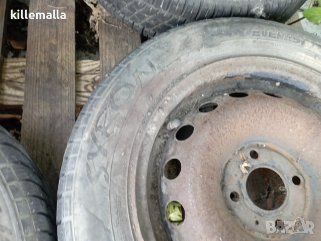 Две джанти от Рено със зимни гуми-5мм